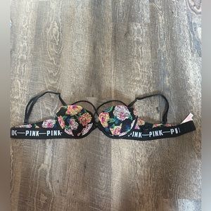 Lace pink Victoria’s Secret date push-up bra